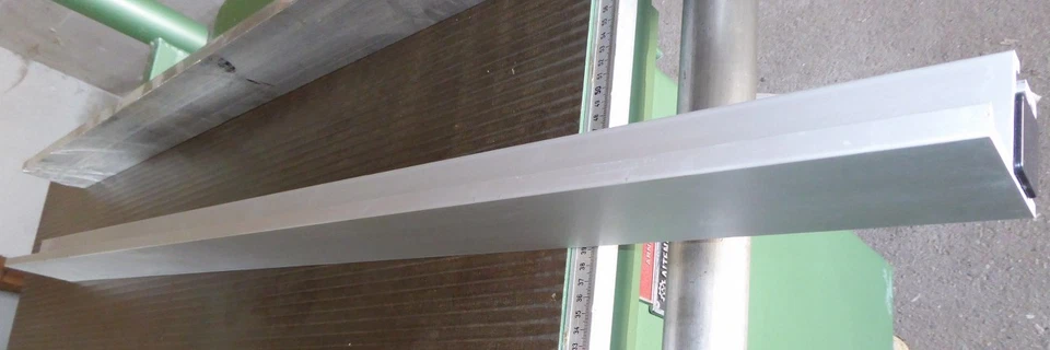 Alu-Kreissägeanschlaglineal für Parallelanschlag Formatkreissäge Aluschiene Ver1 - Bild 2 von 4