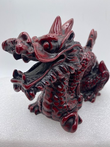 Hand crafted Red Cinnabar Hard Resin Chinese Dragon 12cm x 9cm - Picture 7 of 8