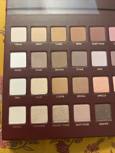 LORAC MEGA PRO Palette 32 Shade Eyeshadow Palette Limited Edition 100% Auth Bnib - Picture 3 of 10