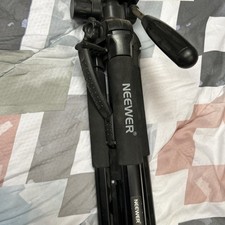 Neewer 70 inch Tripod SAB264 Aluminium 177cm Good Condition