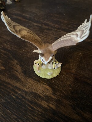 Owl Royal Heritage Collection Ceramic Horned flying 5.5'' Sculpture figurine