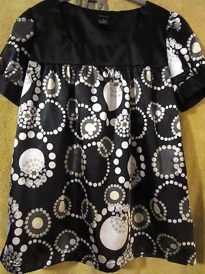 WOW! Medium 38'' Bust Black Geometric Satiny Blouse