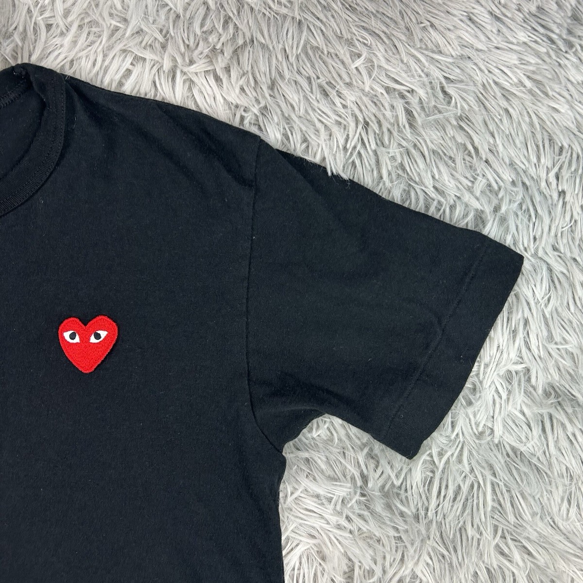 Comme des Garçons Men's CDG PLAY Logo Black Short Sleeve Comme des Garçons Men's CDG PLAY Logo Black Short Sleeve