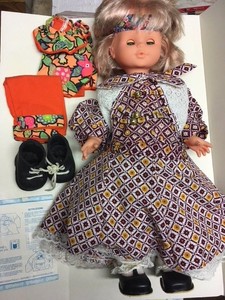 bambola marina canta e cammina