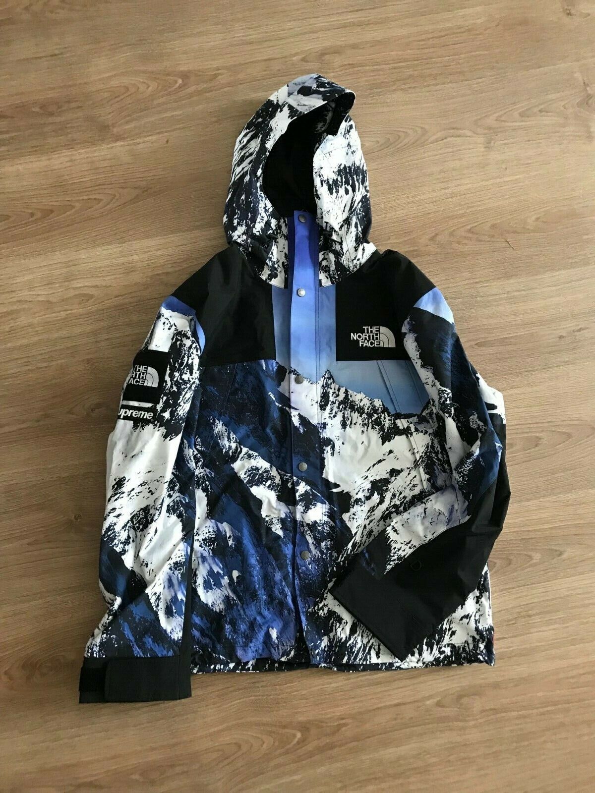 Supreme x The North Face L Mountain Parka Blue Gore-Tex 100% AUTHENTIC box  logo