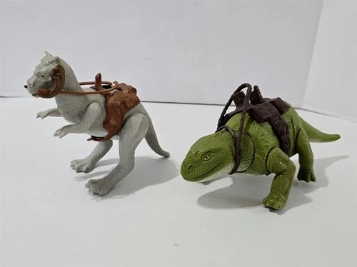 X-911 VINTAGE 1980'S KENNER STAR WARS TAUN-TAUN & DEWBACK CREATURES