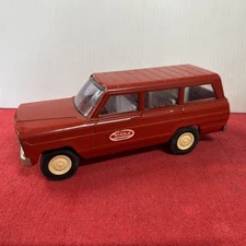 Vintage Tonka Pressed Steel Red Jeep Wagoneer