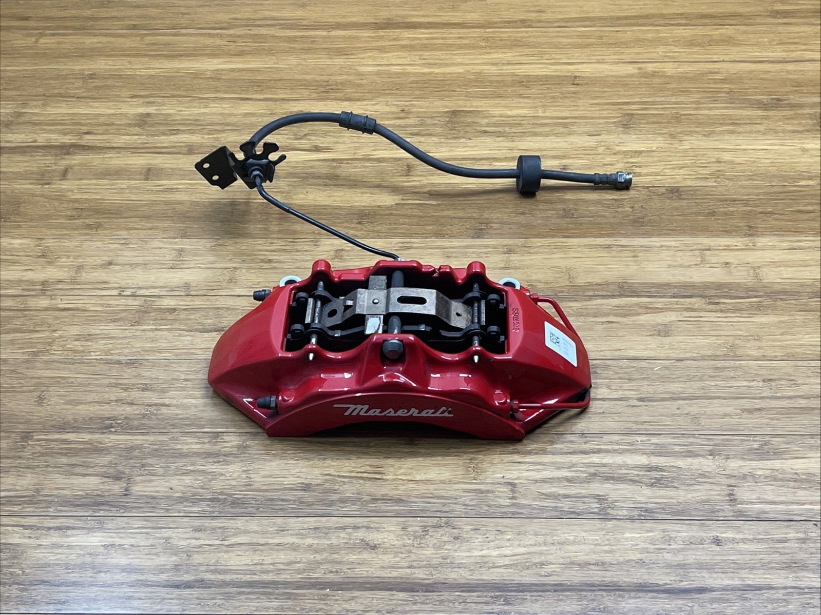 2022 Maserati Levante 3.0L Front Right Brake Caliper Assembly Red 34K Miles OEM