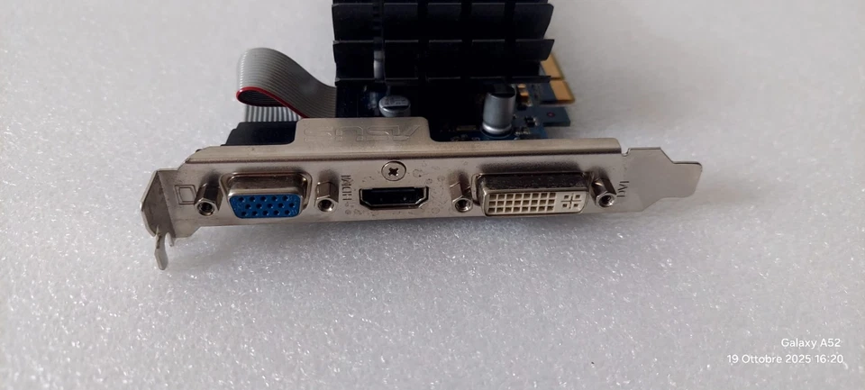 Scheda video ASUS Nvidia GeForce ENG405 DDR3 1GB SILENT - Immagine 3 di 3