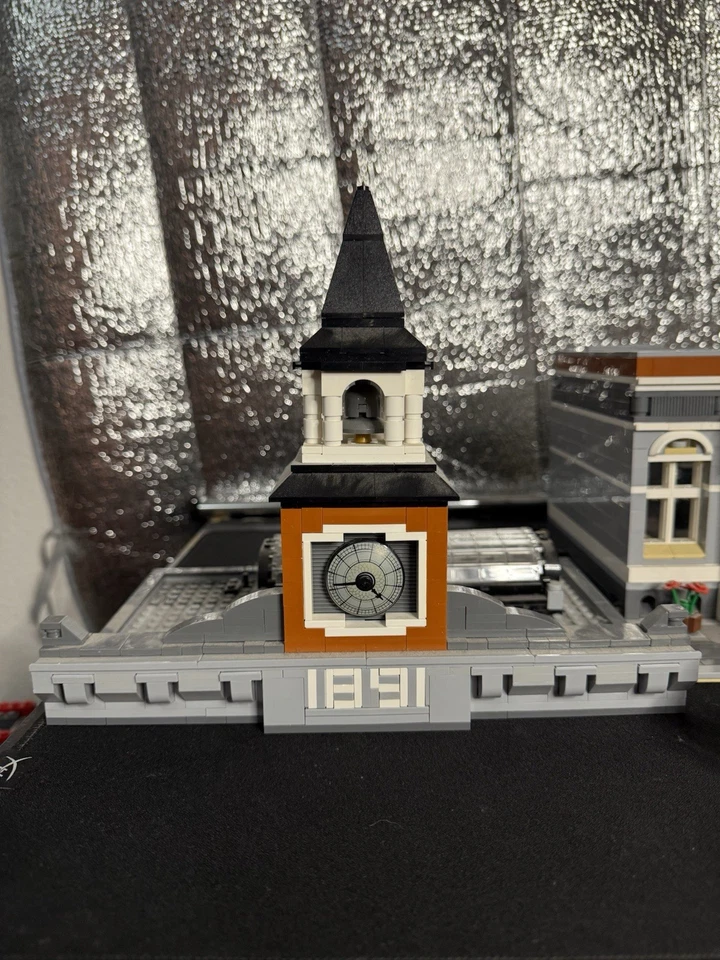 Juego Lego Town Hall 2012 Foto 4 de 4