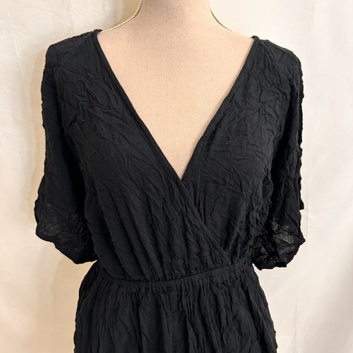 New FREE PEOPLE NEREA ROMPER SHORT FLOWY JUMPSUIT Summer Black SMALL - Picture 3 of 8