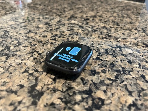 Apple Watch Series 4 44m Nike+ Watch Cracked Screen Works GPS Unlocked - Zdjęcie 8 z 9