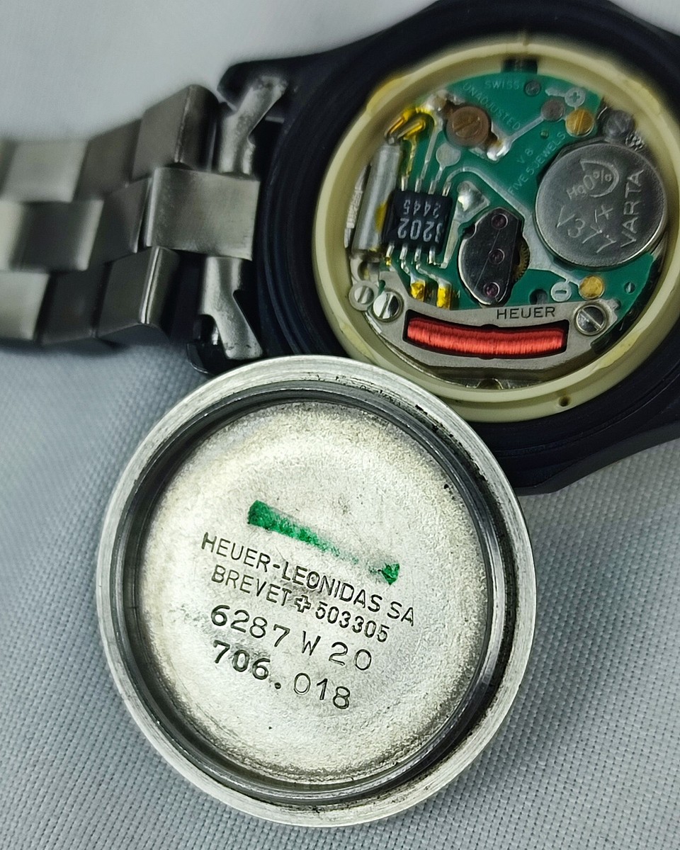 TAG Heuer - 2000 Professional 200 Meters - 966.008- Women | eBay TAG Heuer - 2000 Professional 200 Meters - 966.008- Women | eBay