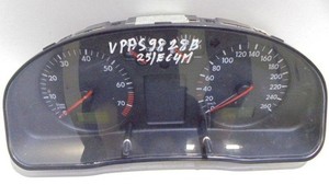 VW PASSAT B5 3B2 Kombiinstrument 3B0919881F 2.8 Benzin 142kw 1998 31862628