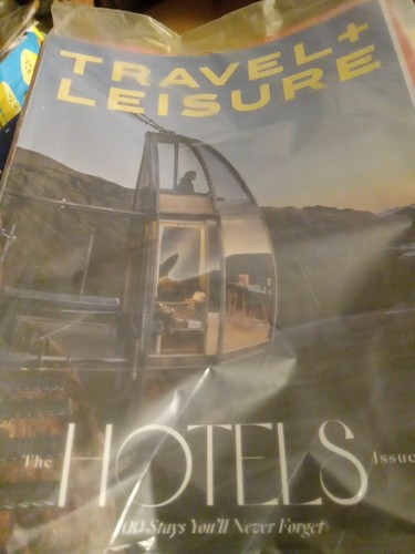 Travel + Leisure Magazine May 2025 The Hotels Issue Brand New In Bag. Free Ship - 第 2/2 張圖片