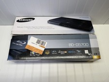 NEW Samsung BD-J5700 Smart Curved Blu-ray Player Wi-Fi 1080p Streaming