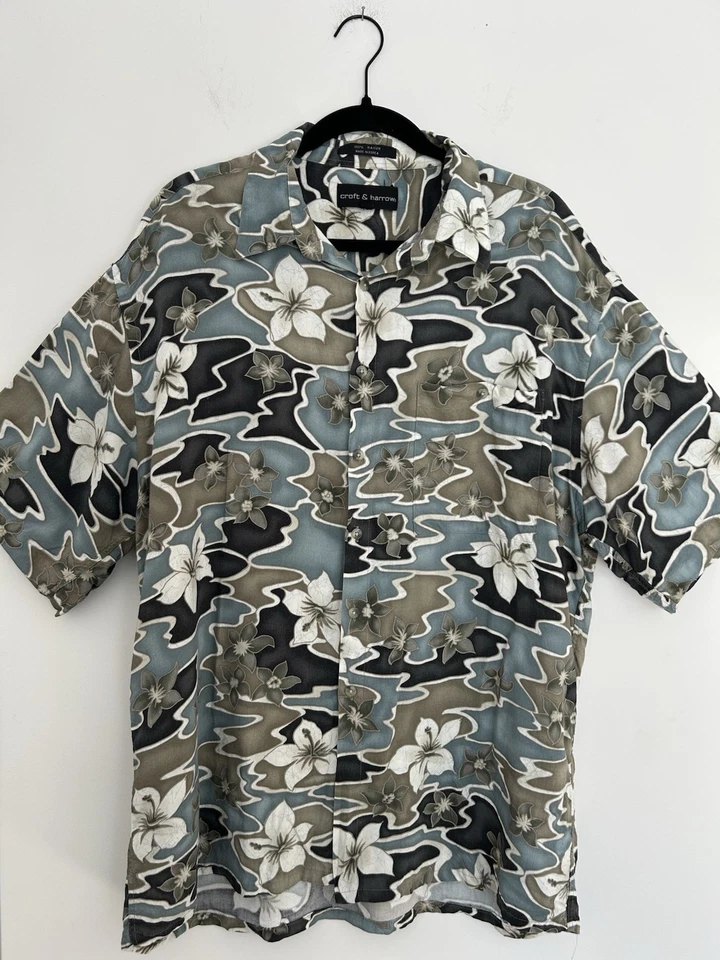 Camisa hawaiana vintage con estampado funky camuflada estampado floral talla XL para hombre Foto 2 de 4