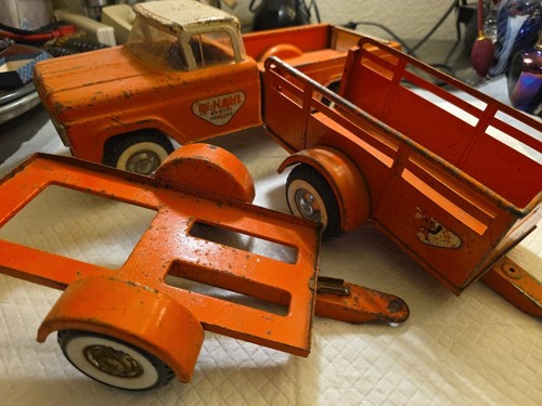 Vintage Nylint Uhaul Truck And Trailers Lot Of 3