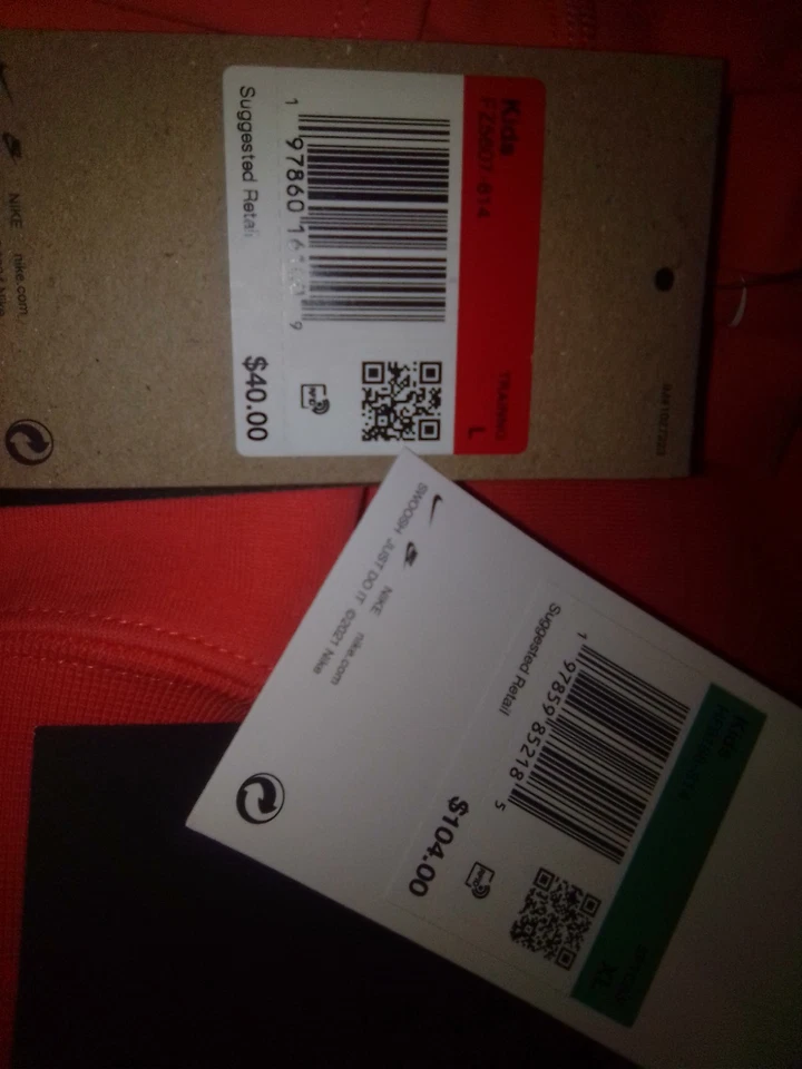 Nike Niños Talla XL Sudadera con Capucha Pantalones Grandes Conjunto Jogger Nuevo Con Etiquetas $149... Foto 3 de 3