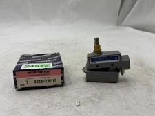 Honeywell BZE6-2RQ17 Micro Limit Switch