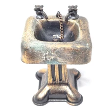 Durham Industries Miniature Pedestal Sink Metal 1977 Dollhouse Furniture Vtg