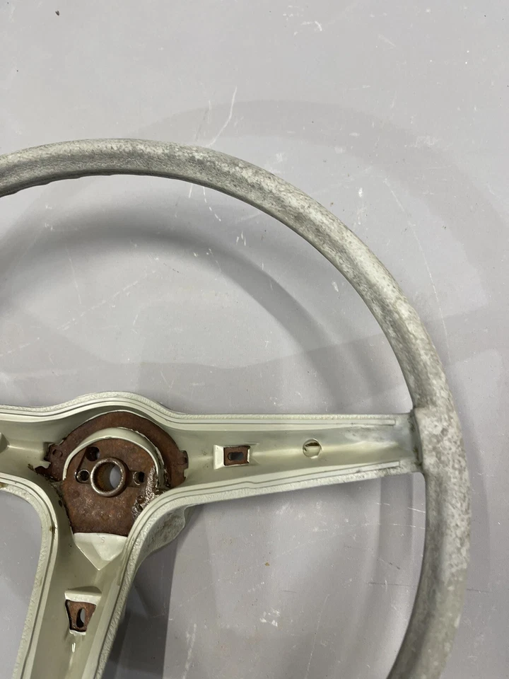 Pontiac GTO Firebird LeMans 1968-1974 volante Tempest Grand Prix Catalina Foto 4 de 4