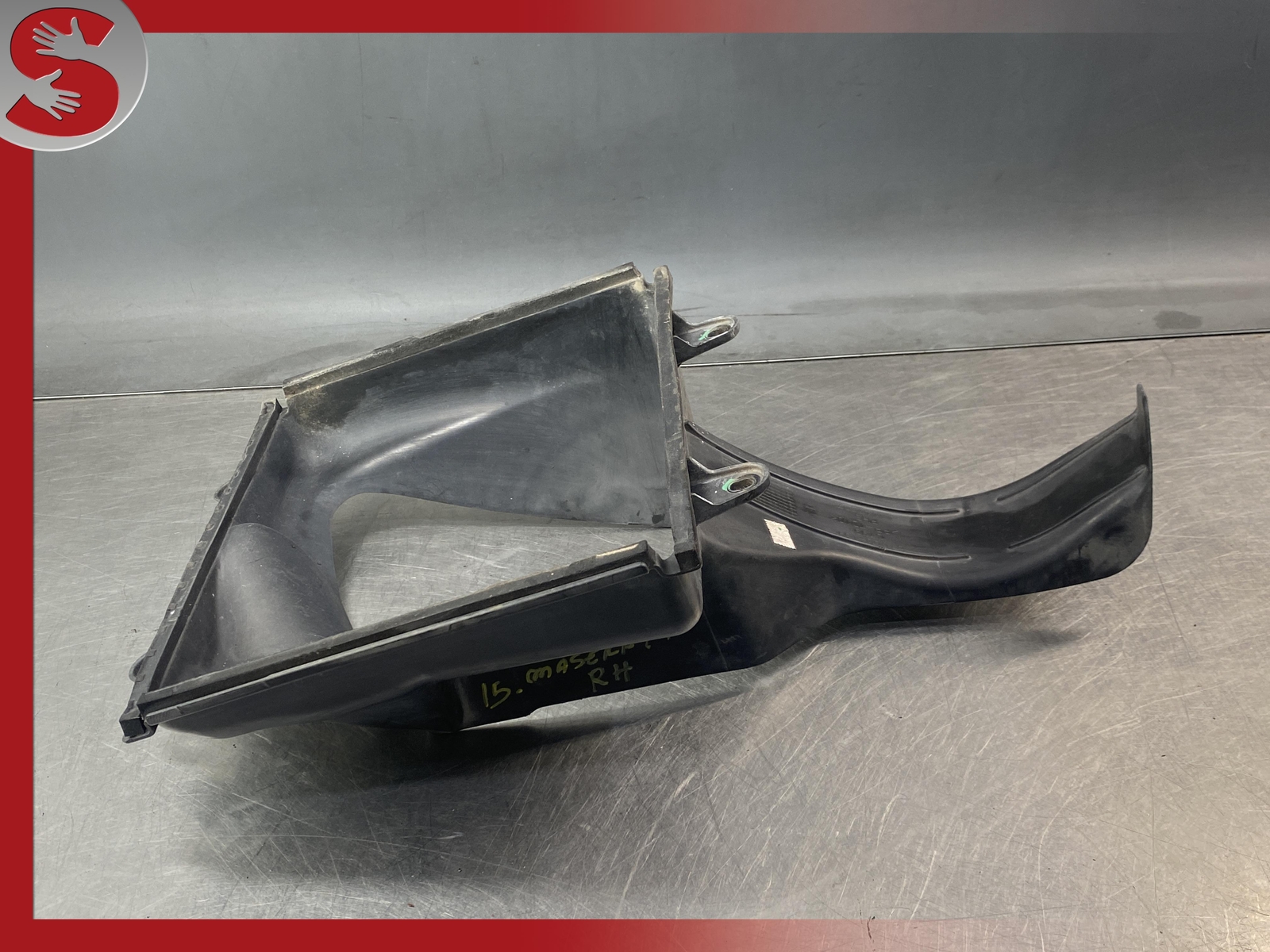 14-19 Maserati Ghibli Right Passenger Side Air Vent Duct Trim Panel Cover OEM