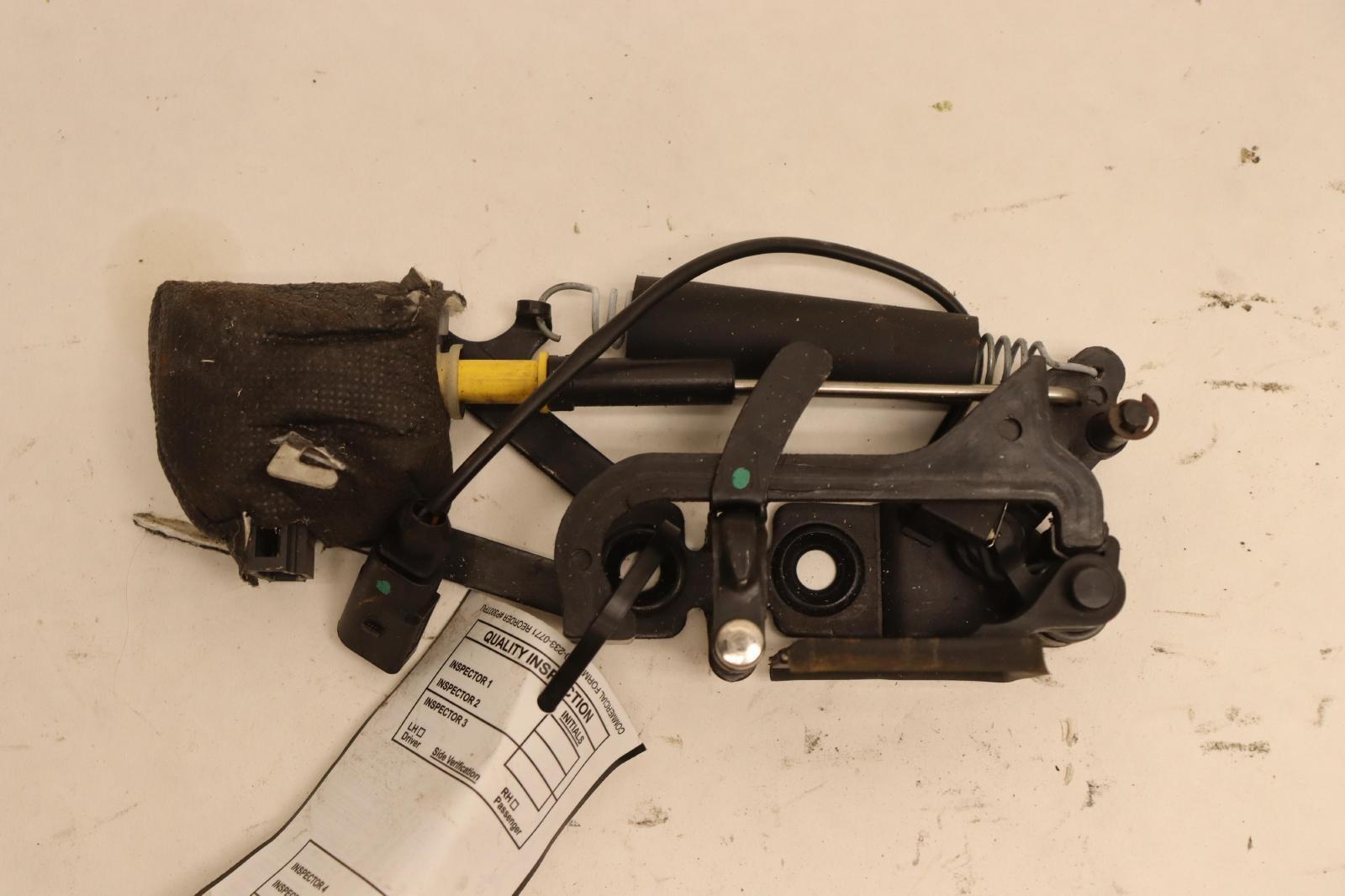 2003-2010 BENTLEY CONTINENTAL GT REAR TRUNK LOCK LATCH CATCH W/ ACTUATOR OEM
