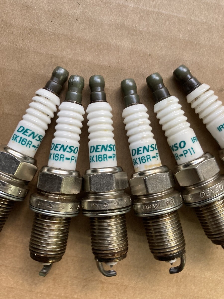 Lexus Toyota OEM Denso SPARK PLUGS Iridium SK16R-P11 Plug Set of
