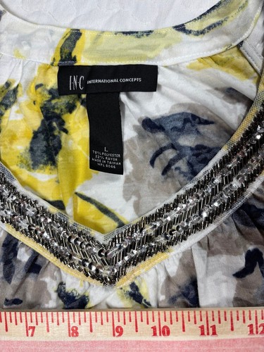 INC International Concepts gelbe ärmellose Bluse mit Blumenmuster und Nieten Größe Large - Bild 4 von 4