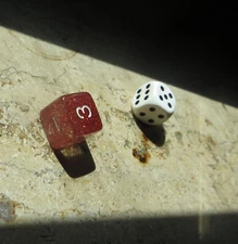 Koplow - d6 numbers - glitter red - collectible RPG dice