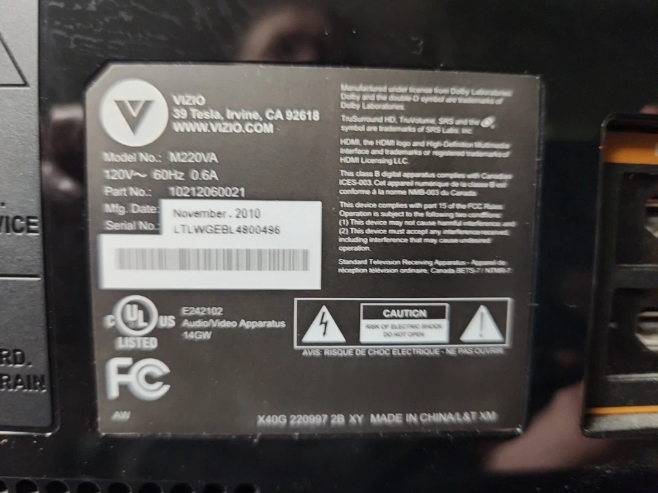 Vizio Razor M220VA 22" 1080p HD LED LCD Television - Image 4 of 4