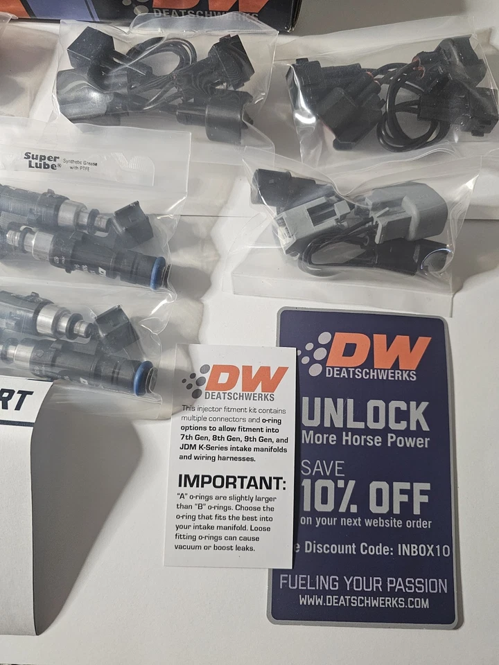 Inyectores DeatschWerks 17U‐08‐1000‐4 1000cc EV14 para motores Honda serie K Foto 3 de 4