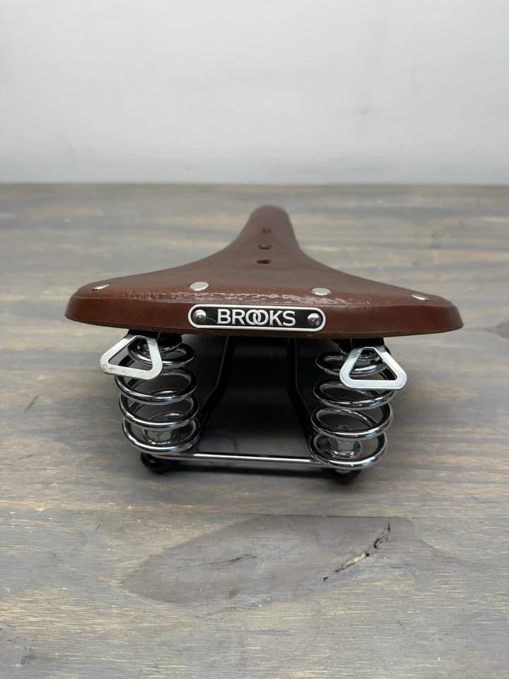 Brooks Bicycle Saddle B67 Veg Leather Handcrafted Made In England Brown - Image 3 of 4