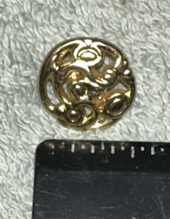 Small Gold Button - Image 3 of 3
