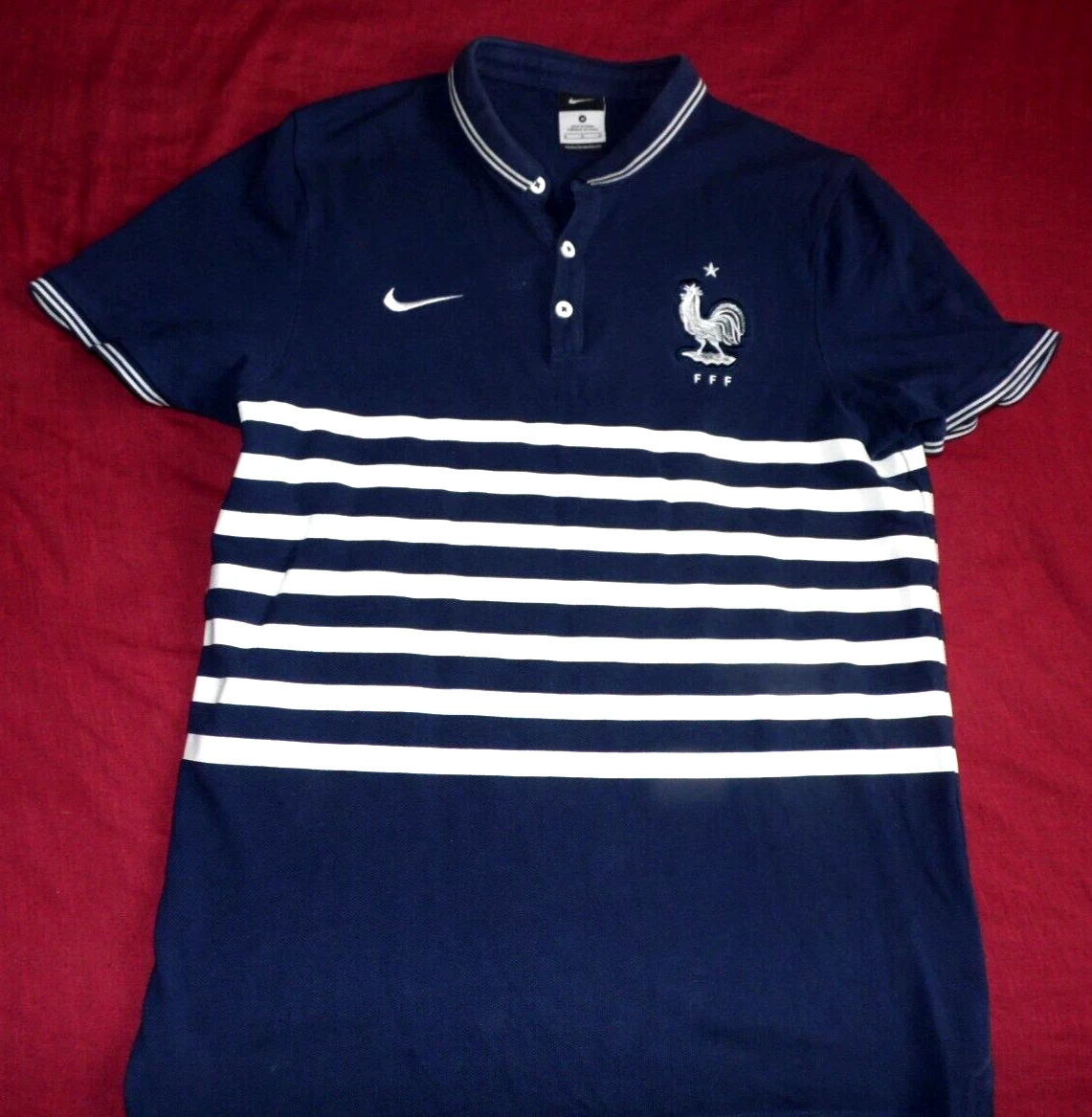 Maillot Football Entrainement De L'Equipe de France Porté