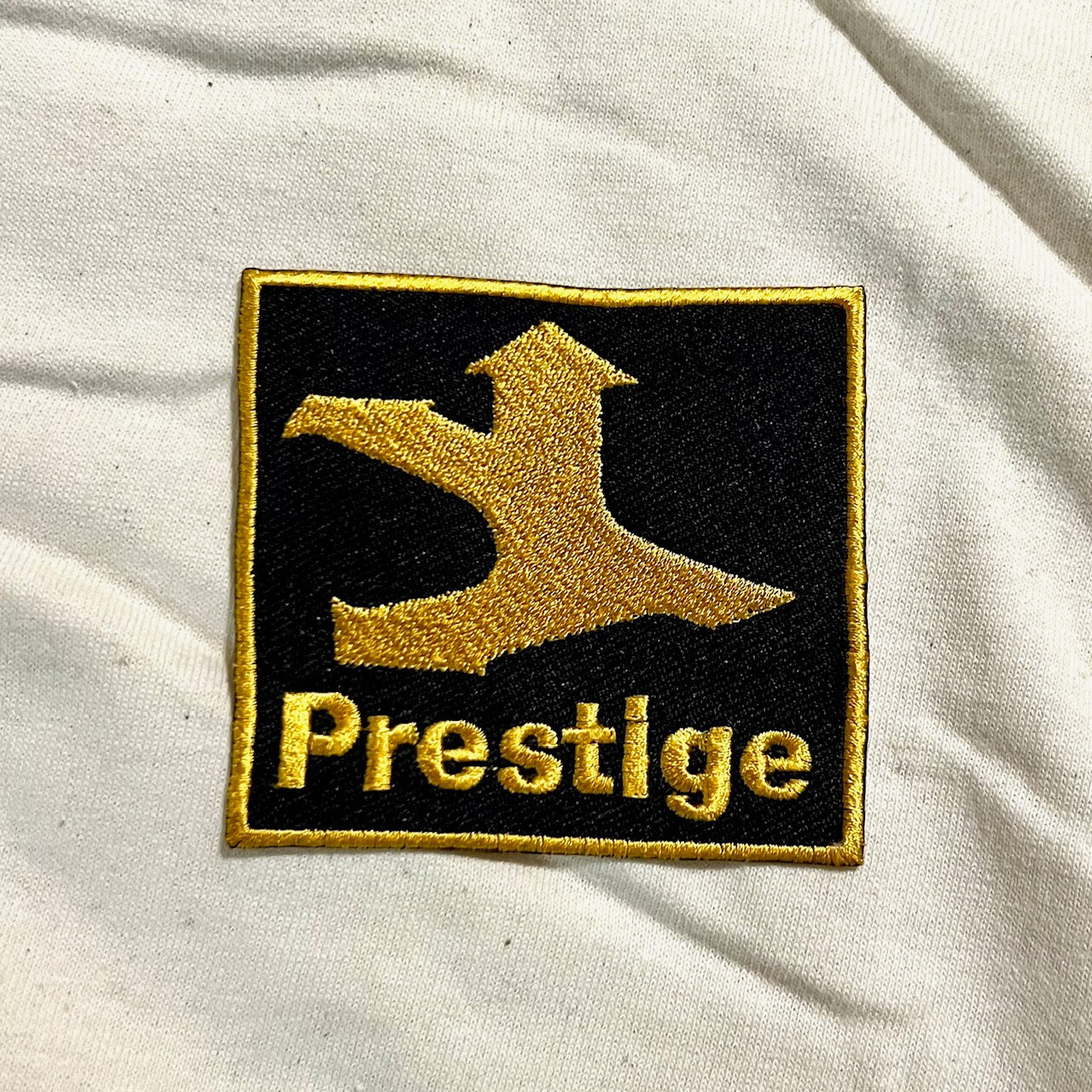 Picture 1 of 4
