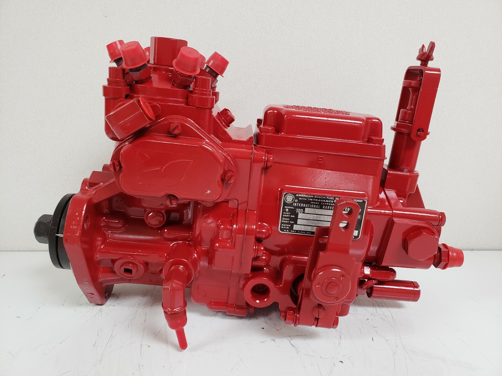 IH 1086 TRACTOR DIESEL FUEL INJECTION PUMP REMAN AMBAC IH PART