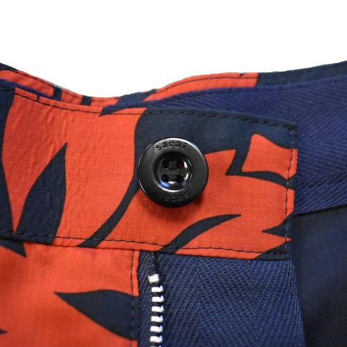 NWT $550 Sacai Black Red Floral Print Belted Bermuda Shorts 4 Men's XL AUTHENTIC - Picture 8 of 8