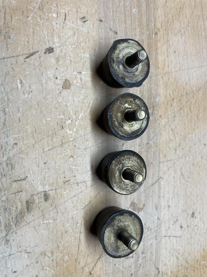 MARCO MAICO/TANQUE GOMA AMORTIGUADOR 4 MC GS 250 400 440 Foto 2 de 4