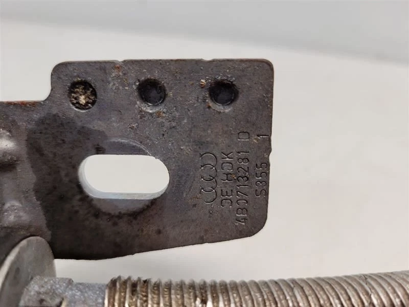 2005 Audi A4 (2.0L / Turbo / CVT) Shift Linkage PN: 4BC713281D - Imagem 4 de 4