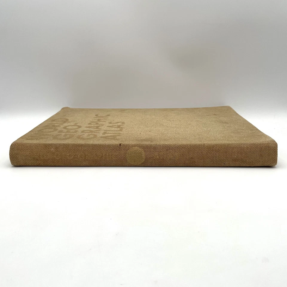 Vtg 1953 World Geo-Graphic Atlas Herbert Bayer Clothbound 1st Edition - Image 3 of 4