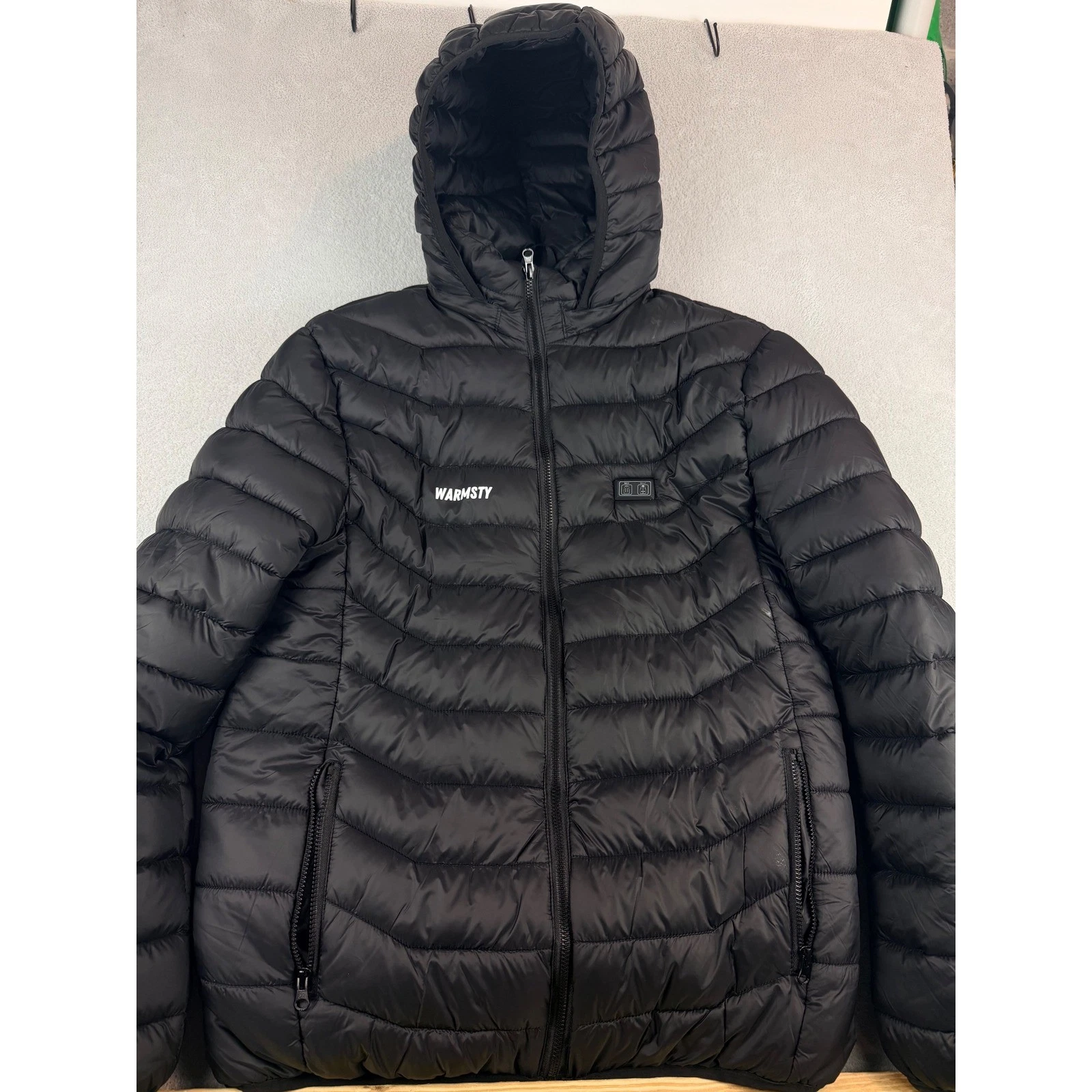 WARMSTY Heated USB Puffer Jacket 5XL Hooded Black Full Zip BATTERY NOT INCLUDED