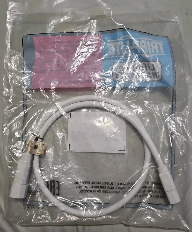 Tripp Lite Heavy Duty Computer Power Cord 15A 14AWG C14 to C15 White 3' 3ft - Image 2 of 2