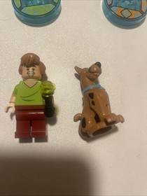 Scooby Doo And Shaggy Lego Minifig With Game Tags