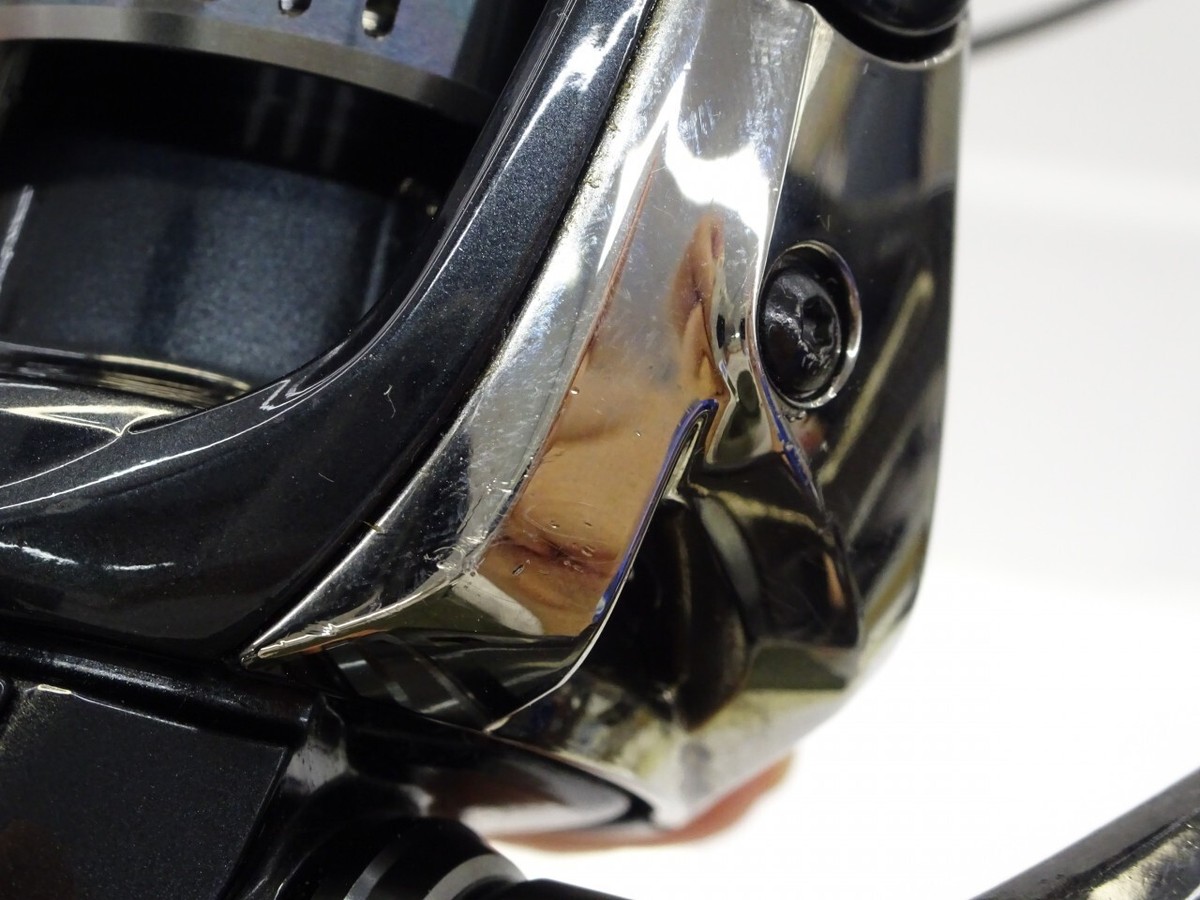 Shimano 19 Vanquish C3000 Spinning Reel 5.3 Gear Used from Japan