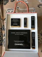 CHANEL Beaute Makeup Takeaways The Natural Getaway Take Away Makeup Set w Bag