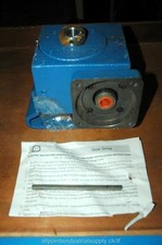 Hub City Gearbox Gear Box Speed Reducer Series 2600 2601 0221 5:1 Ratio - NOS