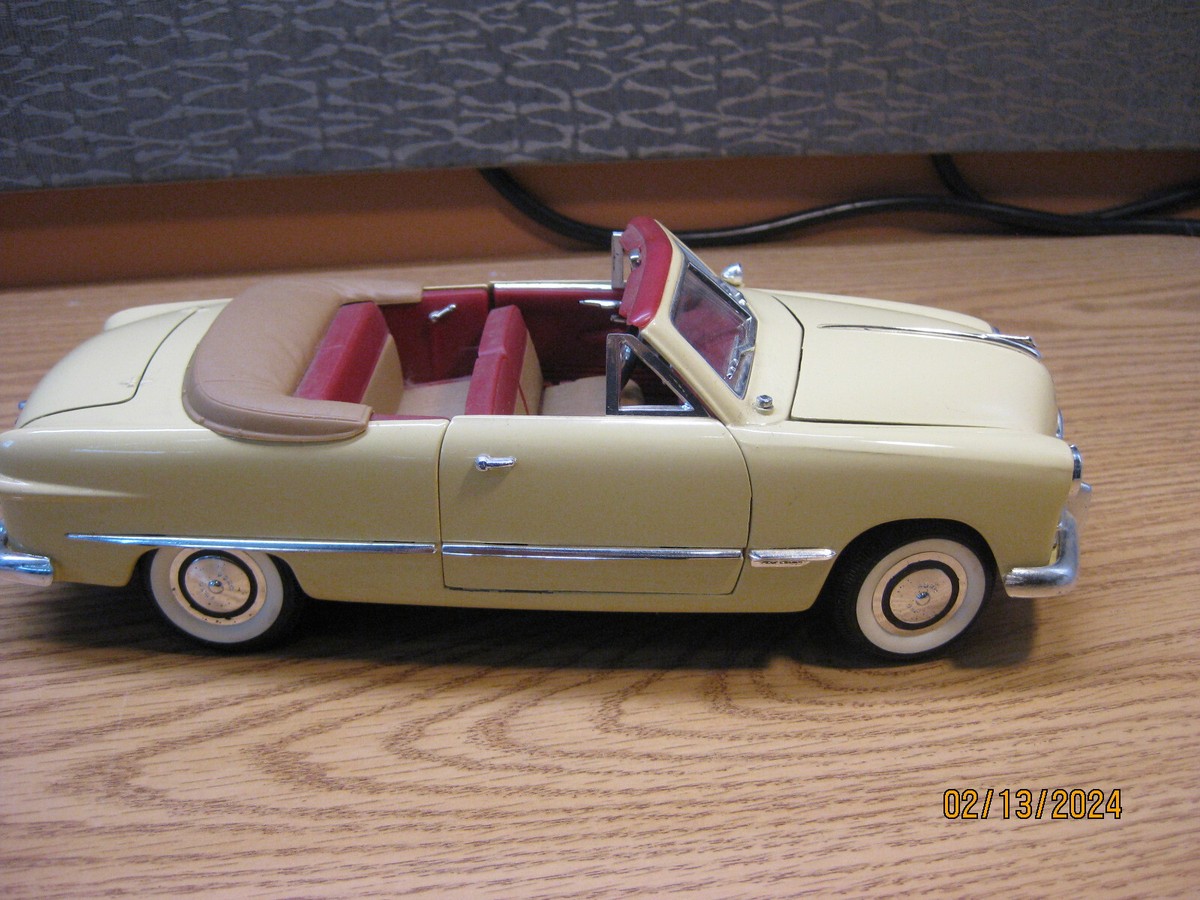 MIRA SOLIDO Ford Berline 1949ミニカー 1/18 MIRA SOLIDO Ford Berline 1949ミニカー 1/18 - メルカリ