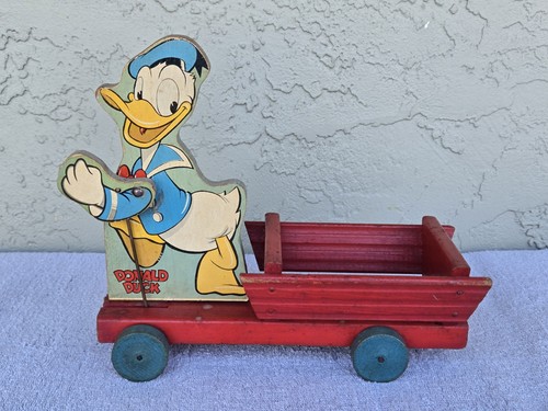 1950's Fisher Price Disney #500 Donald Duck Wood Noise Maker Pull Toy